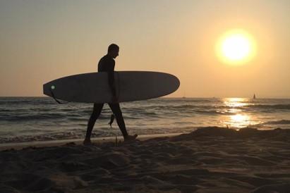 venice beach surfing