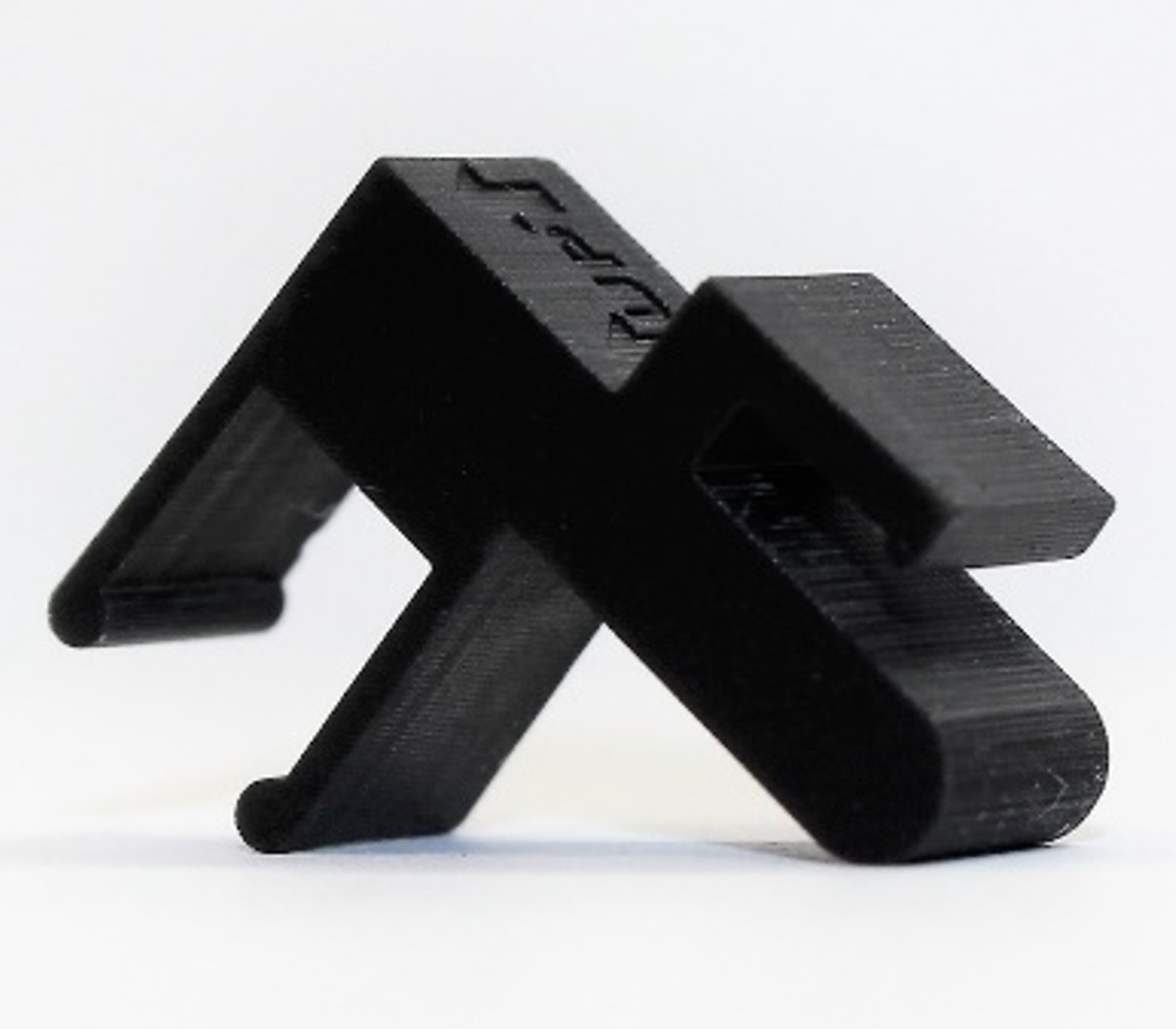 additively manufactured clip